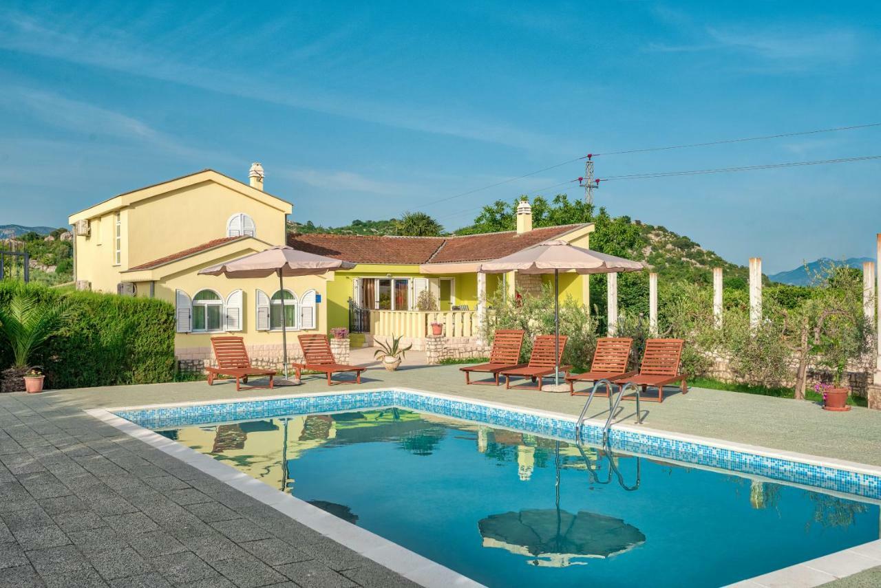 Usce Villa